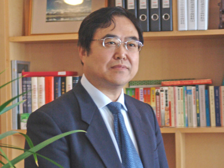 哈药集团董事长党委书记郝伟哲